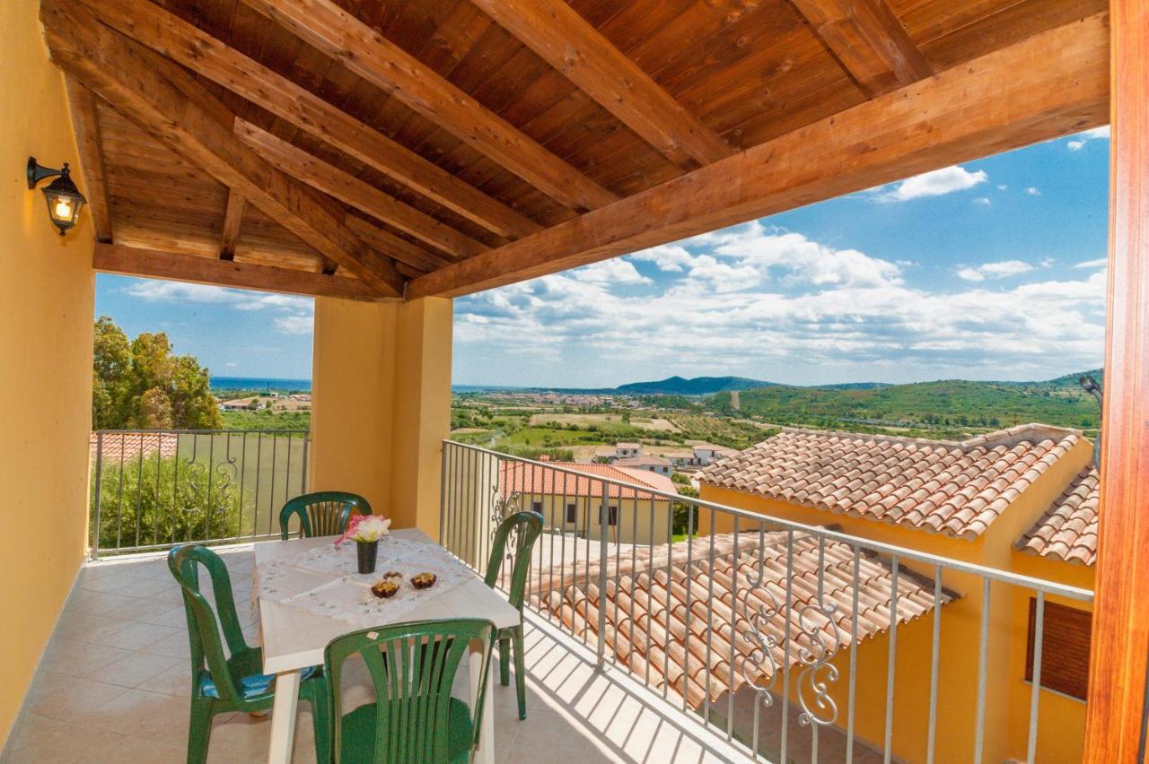 Corte Di Gallura Budoni Exteriör bild